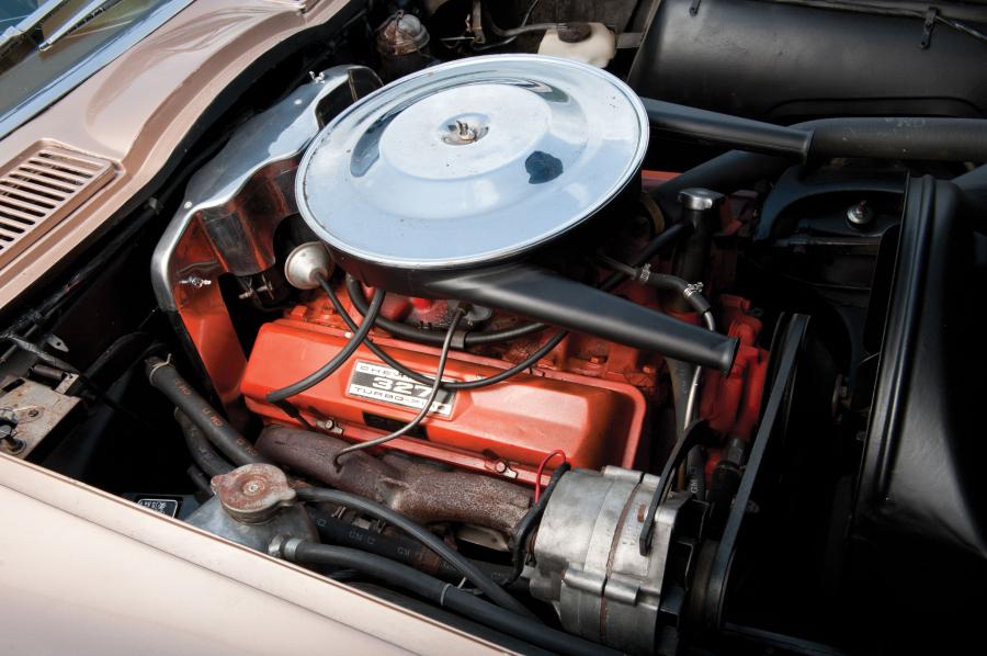  Chevrolet Corvette Stingray Convertible 1964 года  (фото 18 из 22)
